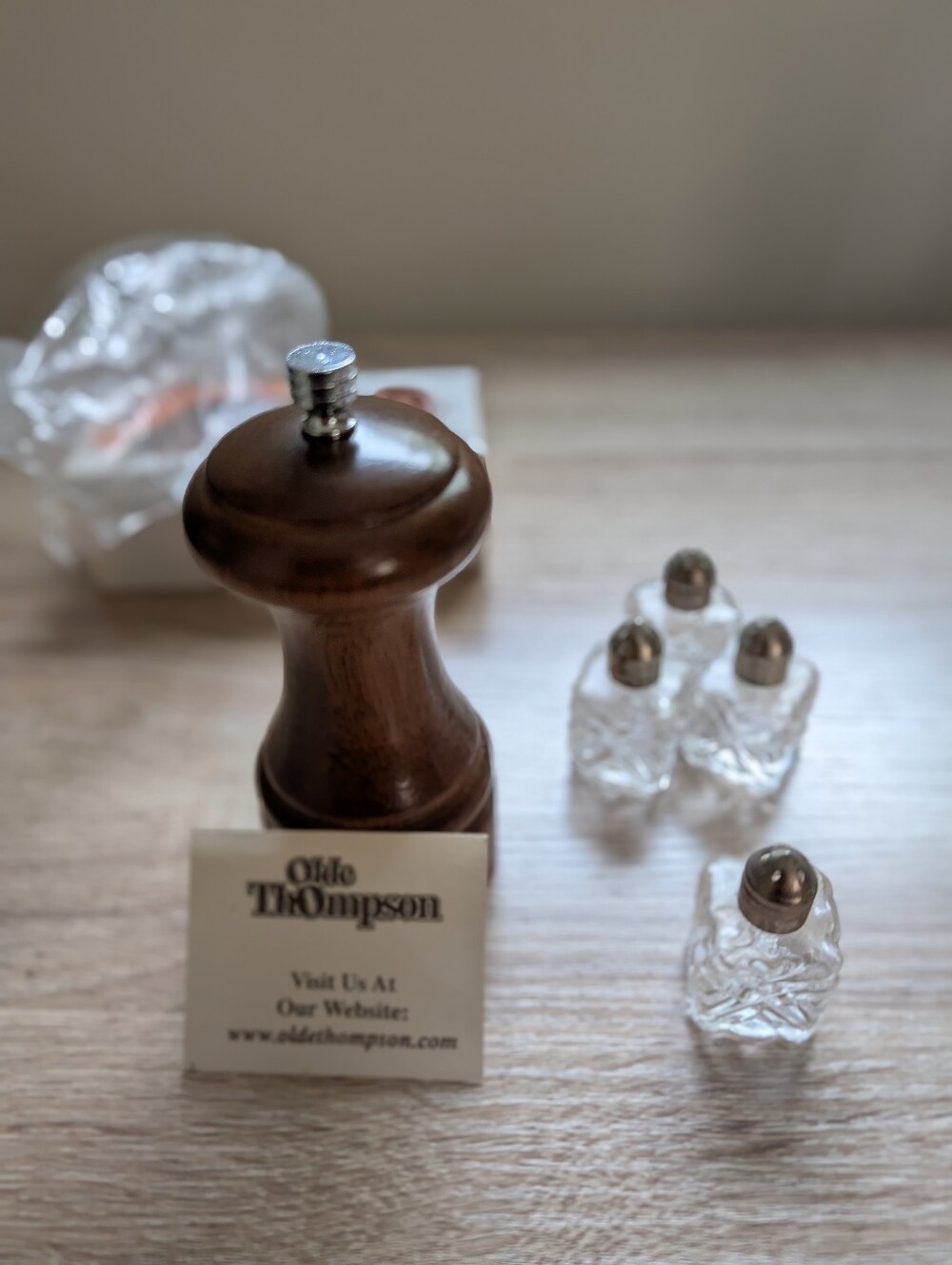 Olde Thompson Wood Pepper Grinder Salt Mill Kitchen Tool Brown W Box , 4 S&P